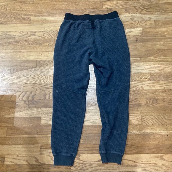 Men's Lululemon At Ease Jogger size medium - Picture 12 of 12